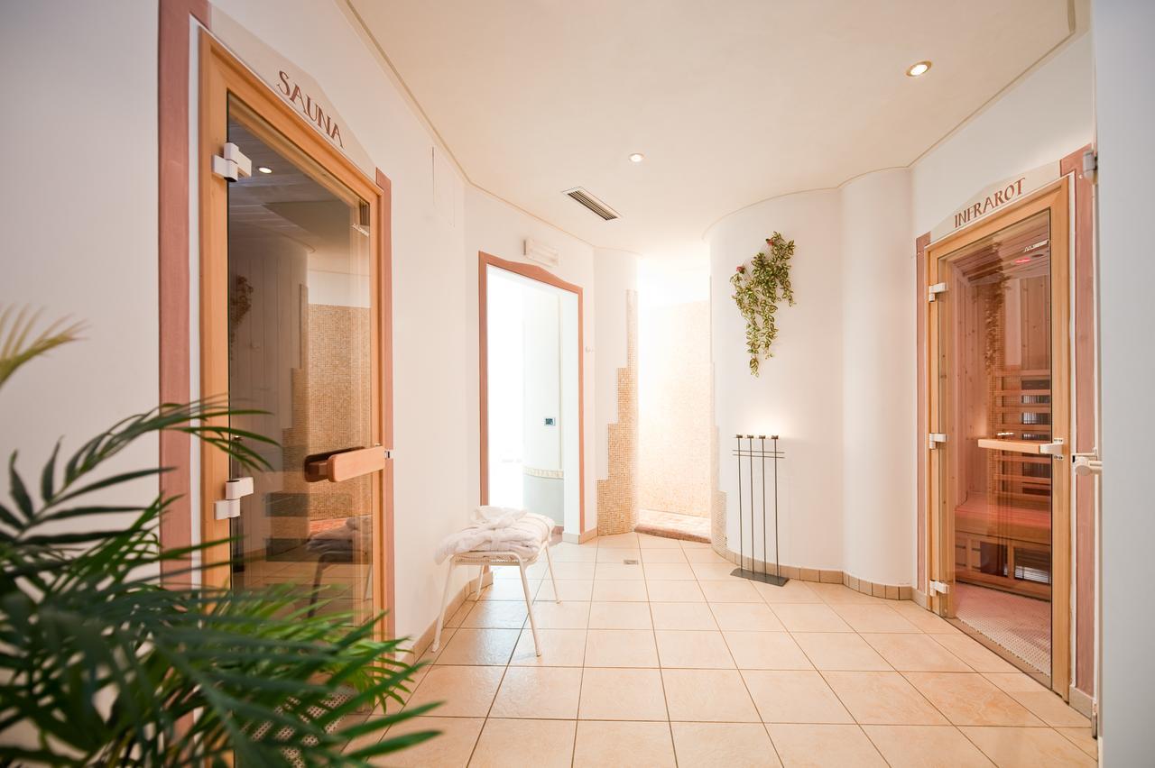 Hotel Haus An Der Luck Barbiano  Extérieur photo