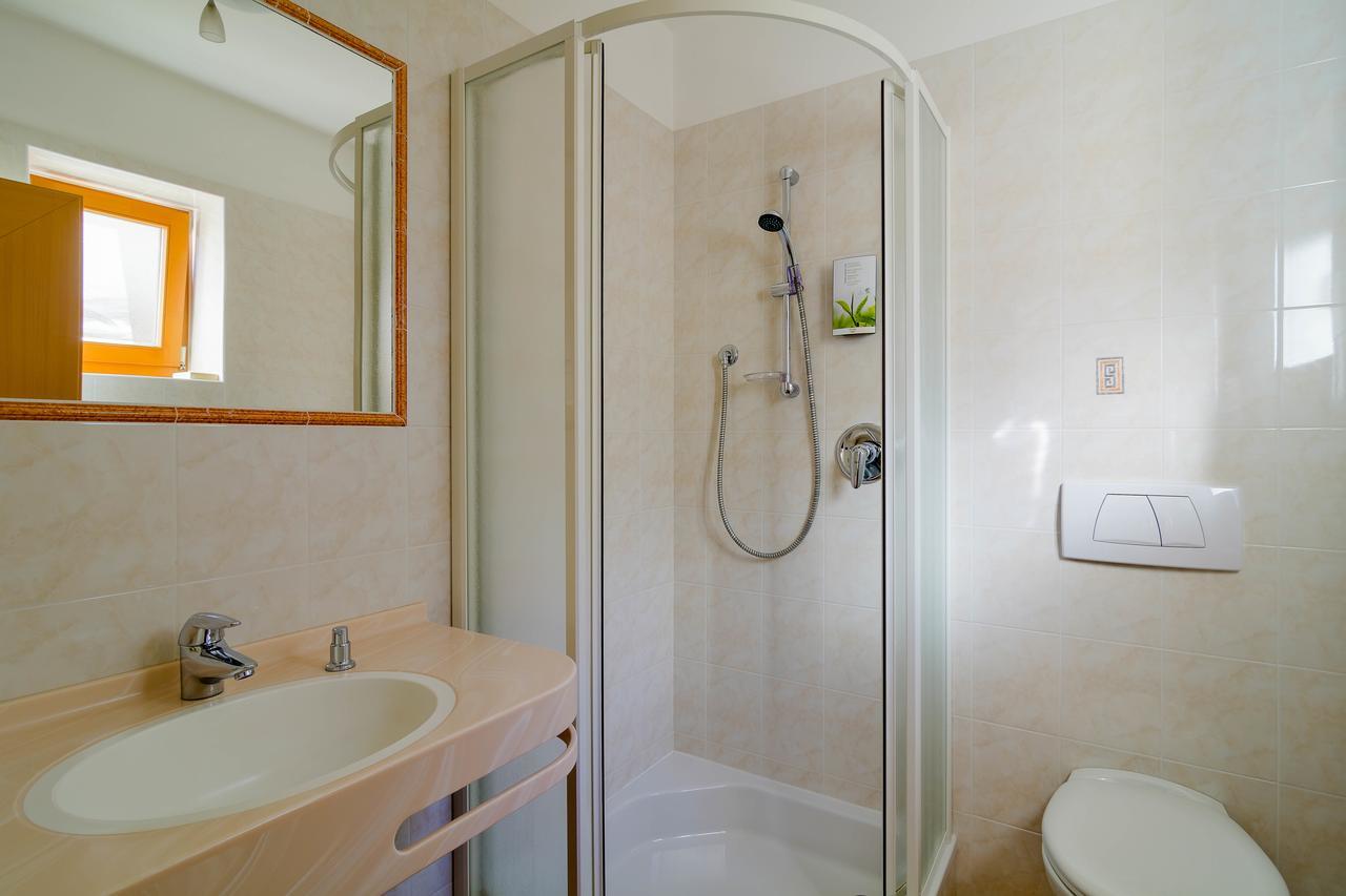 Hotel Haus An Der Luck Barbiano  Extérieur photo
